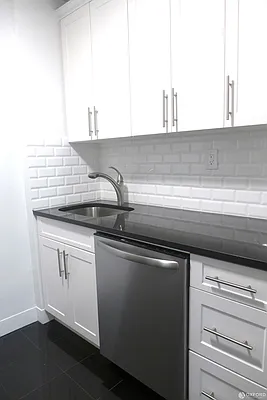 Rented by Oxford Property Group | media 17