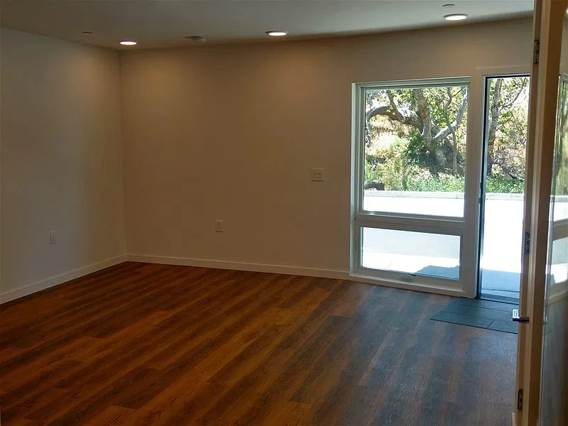 Studio, 441 sqft, $1,995 — Photo 3