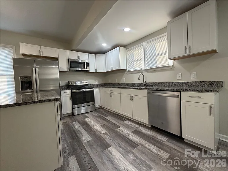 287 Scoggins St — Photo 6