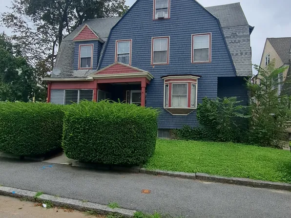 50 Fruit St #2, Worcester, MA 01609