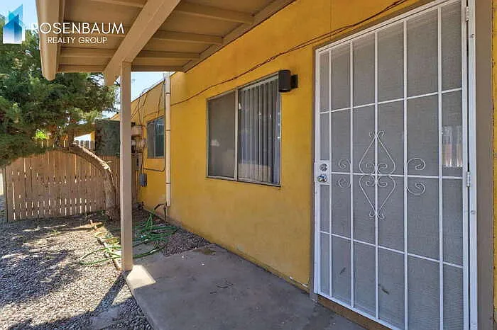 2 bed, 2.0 bath, 800 sqft, $1,100 — Photo 4