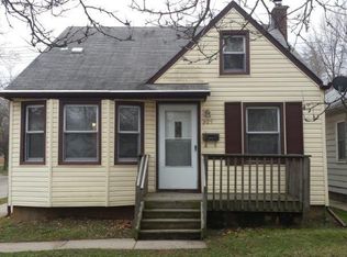 305 W Madge Ave, Hazel Park, MI