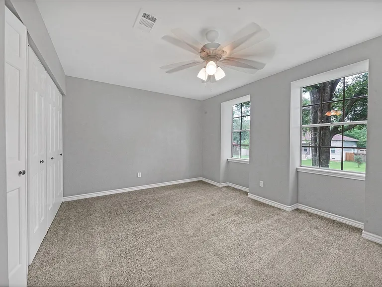 18035 Rolling Creek Dr — Photo 13