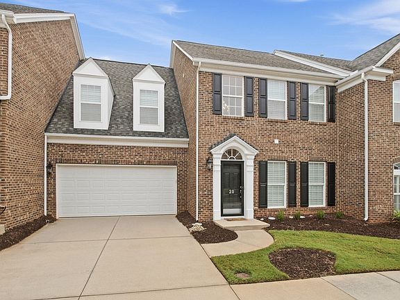 2nd image of 20 Dillworth Ct