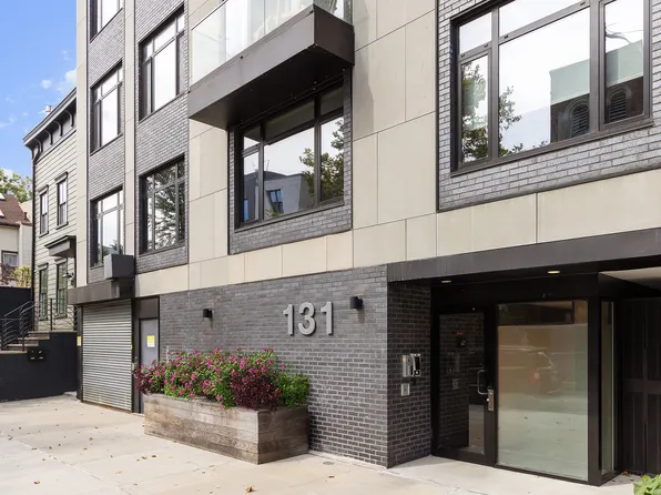 131 Devoe Street image 9 of 9