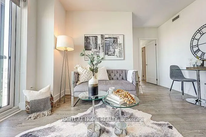2550 Simcoe St E #1207 — Photo 2