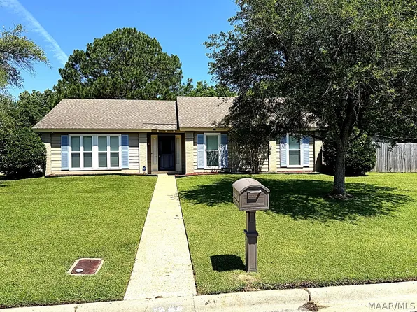 1318 Pampas Dr, Montgomery, AL 36117