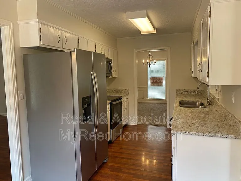 8403 Pine Valley Ln — Photo 5
