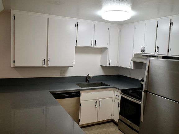 5th image of 4120 3rd Ave APT 211