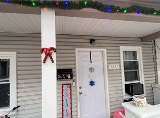 1221 Chemung St, Coal Township, PA