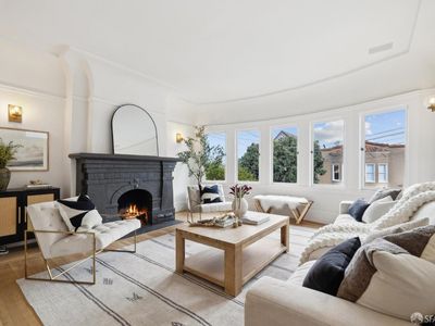 888 Douglass St, San Francisco, CA, 94114