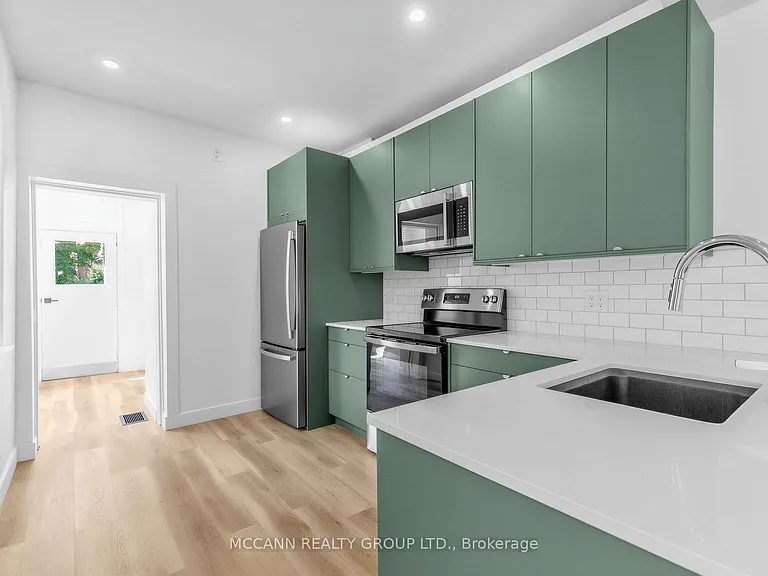 5 Clinton Pl #MAIN — Photo 9