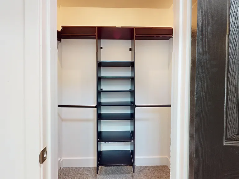 318 Renee Dr — Photo 25