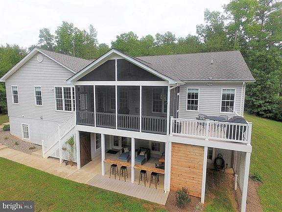 4th image of 5502 Wyndemere Cir