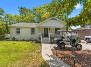 1015 S Poplar Dr, Surfside Beach, SC 29575