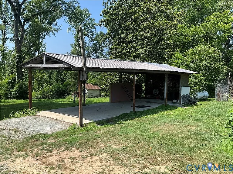 17220 Royalton Rd — Photo 2