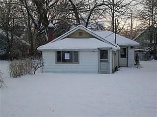 1st image of 7011 Oak St