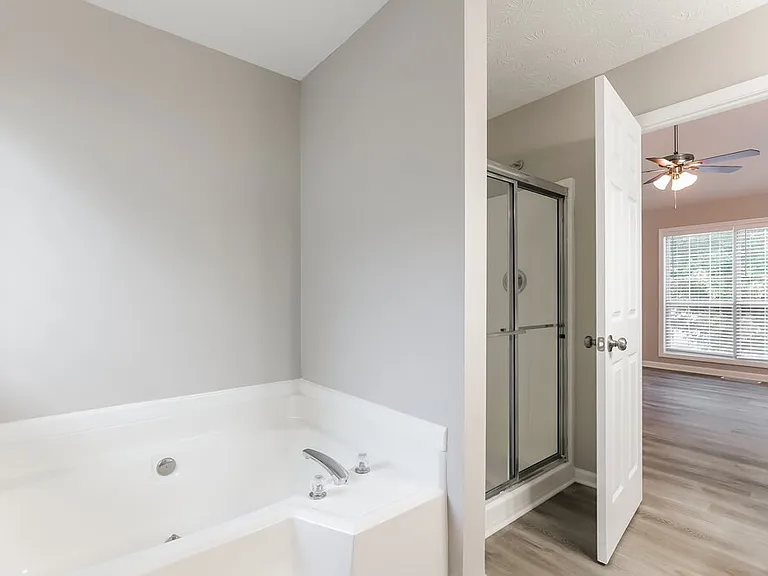 1393 Richland Creek Trl — Photo 16
