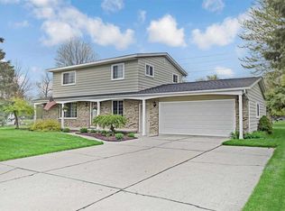 5426 Michael Rd, Bay City, MI 48706