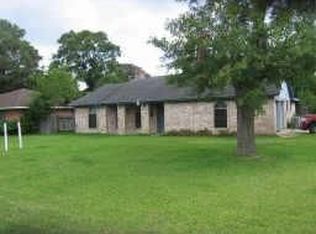 1031 Laurel St, La Marque, TX 77568