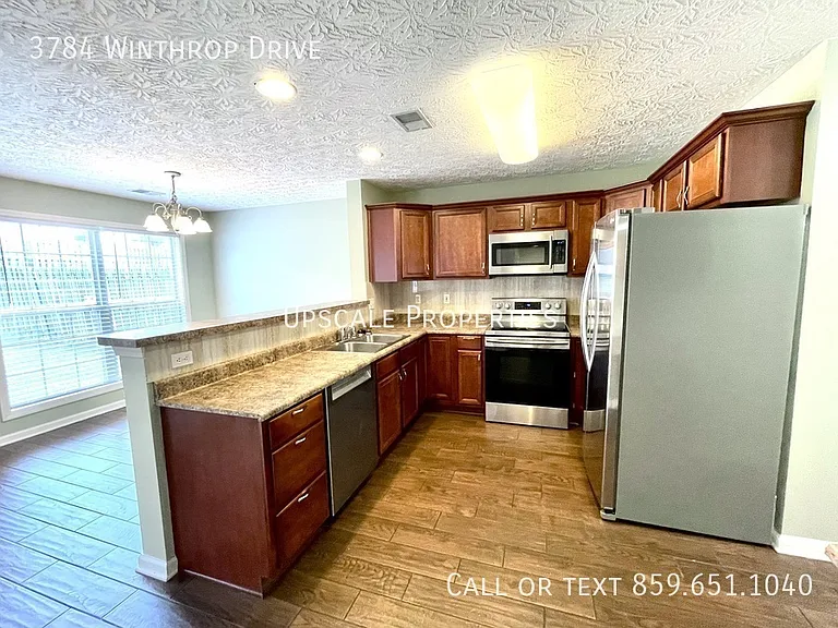 3784 Winthrop Dr — Photo 5