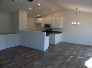 23 Cayden Roger Dr, Winfield, MO 63389