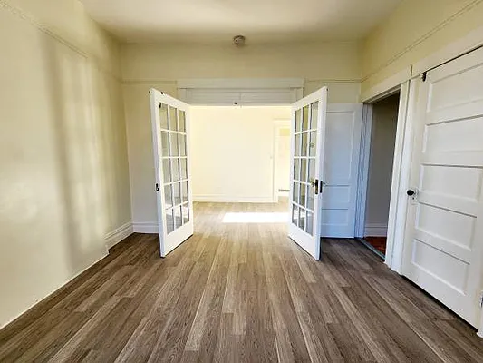 Rented by Brooklyn Property Group LLC | media 44