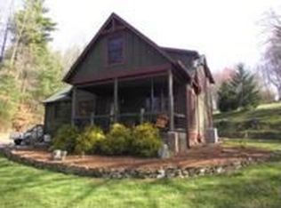 615 Tole Allison Rd, Mills River, NC 28759