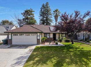 9005 District Blvd, Bakersfield, CA 93311