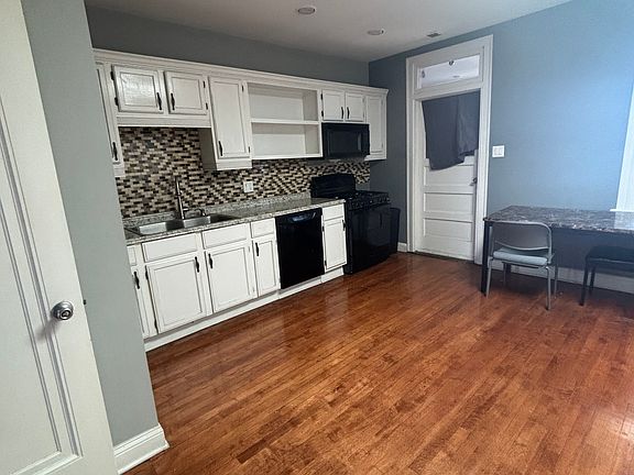 5th image of 6147 S Keeler Ave #2