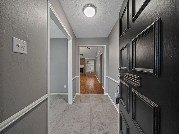 5th image of 5607 Knobby Knoll Dr