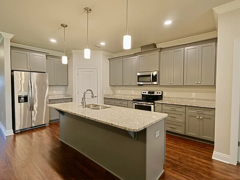 9186 Sunset Dr — Photo 4