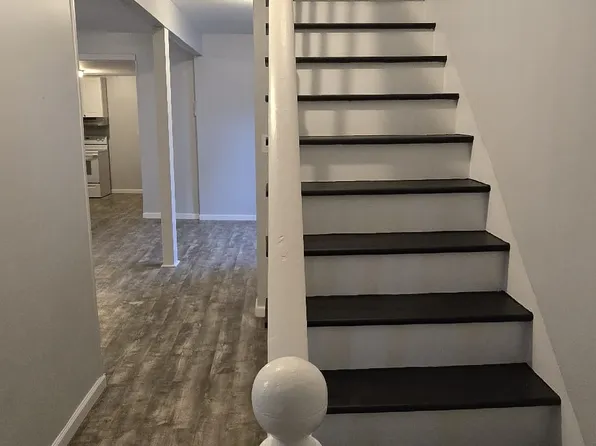 47 Vine St, Pittston, PA 18640