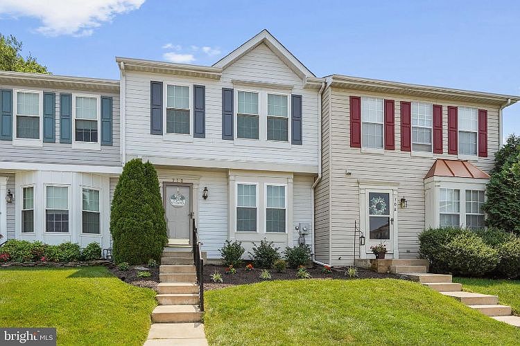 1st image of 710 Ashland Ct