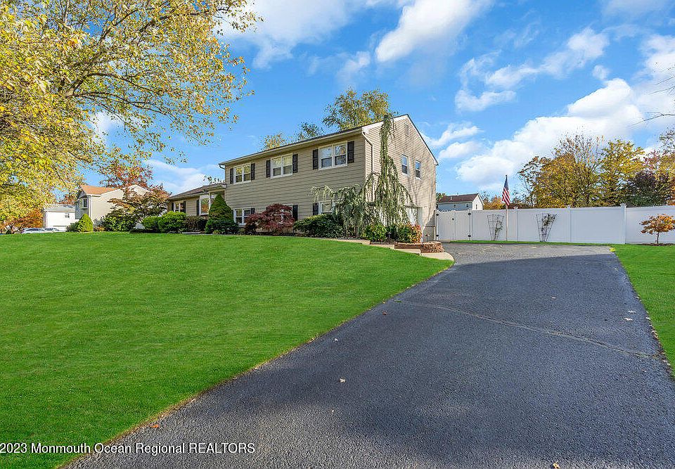 16 Barbara Terrace, Middletown, NJ 07748 Zillow