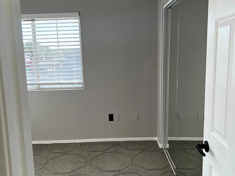 300 Amber Pine St #207 — Photo 8