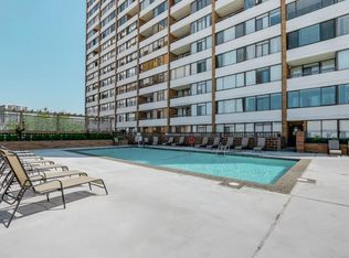 6651 Minoru Blvd #1208, Richmond, BC V6Y1Z2