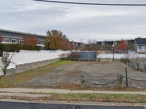 427 Fire Island Avenue, Babylon, NY 11702