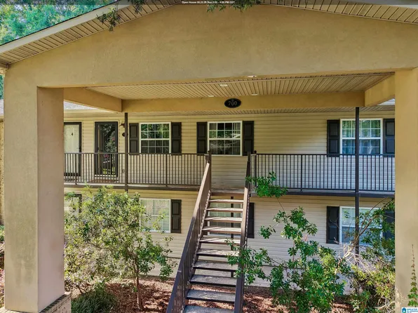 722 Penny Ln #722, Trussville, AL 35173