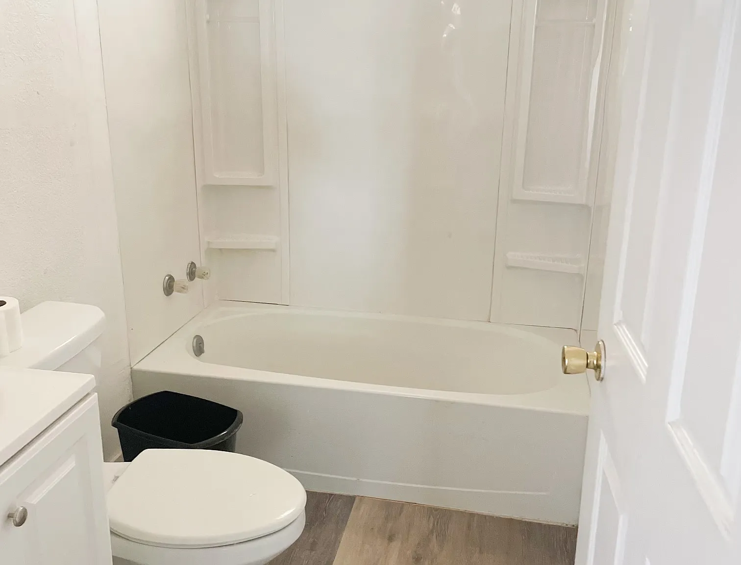 2 bed, 1020 sqft, $900 — Photo 4