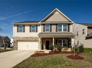 10205 Snowbell Ct, Charlotte, NC 28215