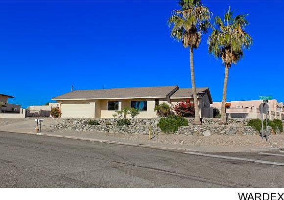 1st image of 2825 Castaway Dr