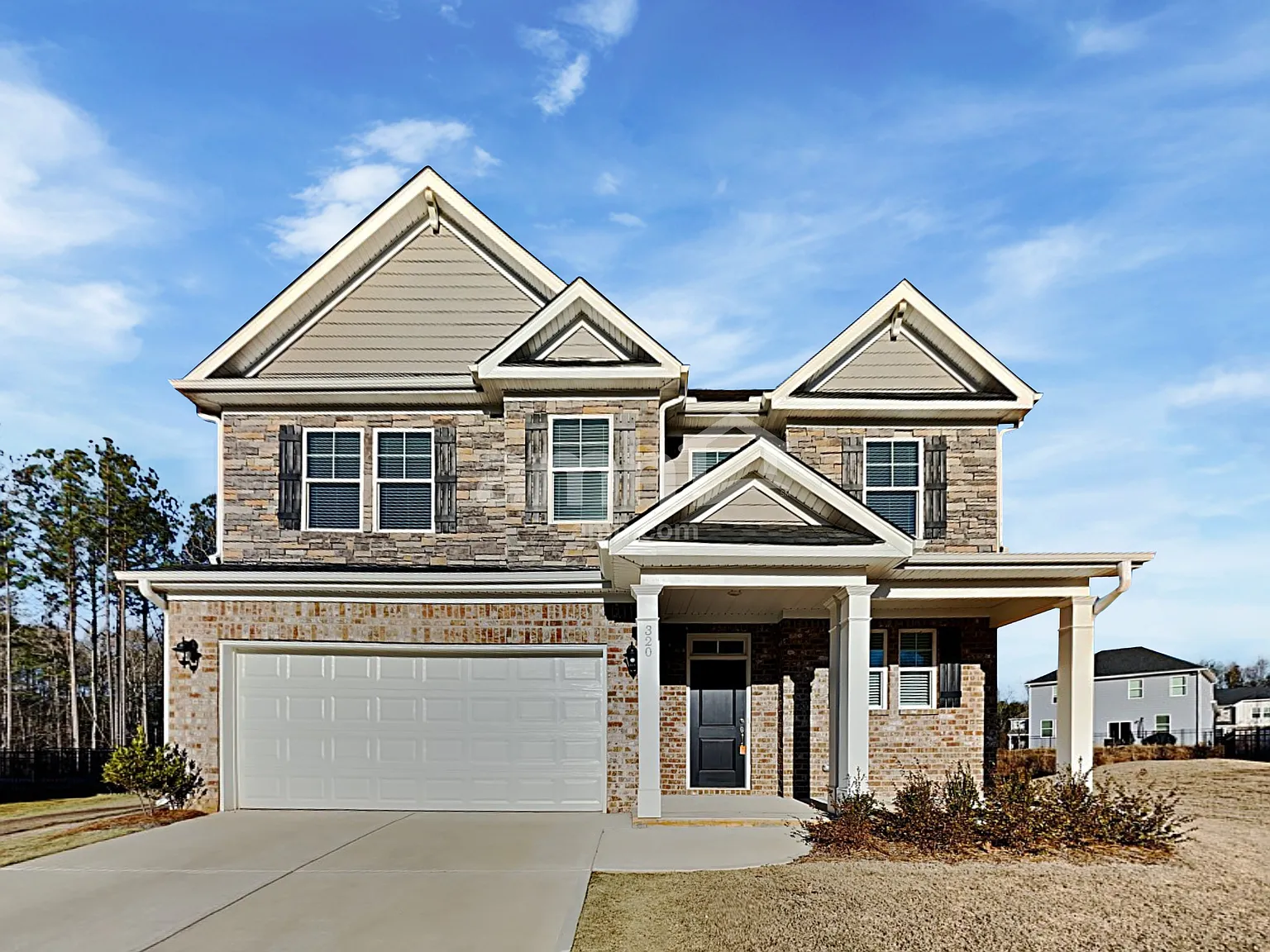 3 bed, 2.5 bath, 2037 sqft, $2,500 — Photo 1