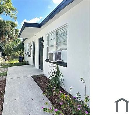 2nd image of 810 5th St #2