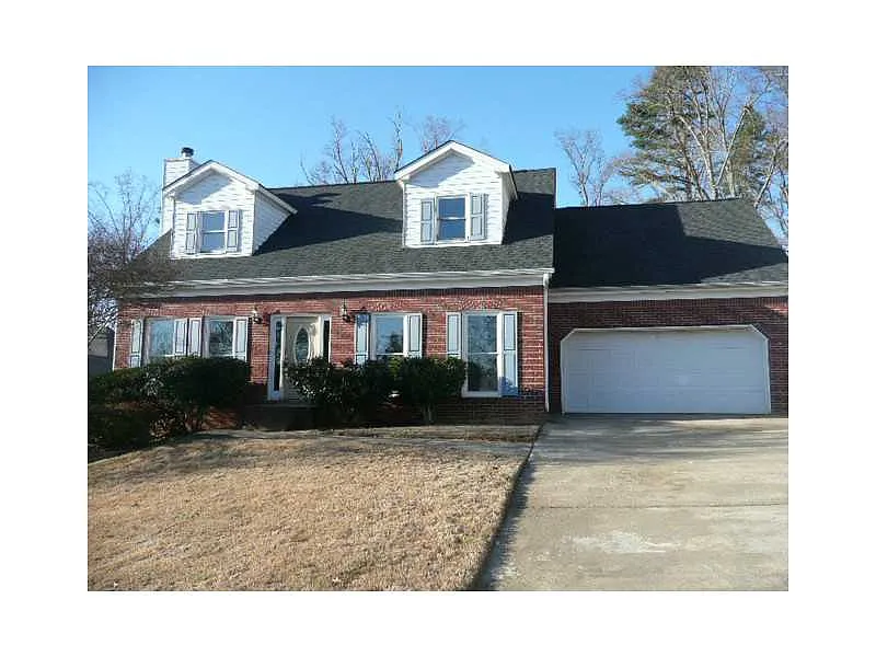 850 Georgian Hills Dr photo 1