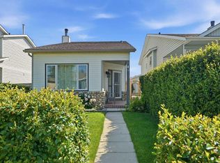 19 NE Millcrest Way SW, Calgary, AB T2Y2M4