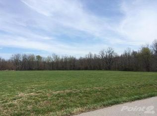 4958 S Butterfield Pl, Brookline, MO 65619