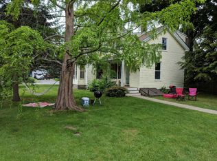 8 Oakland St, Natick, MA 01760