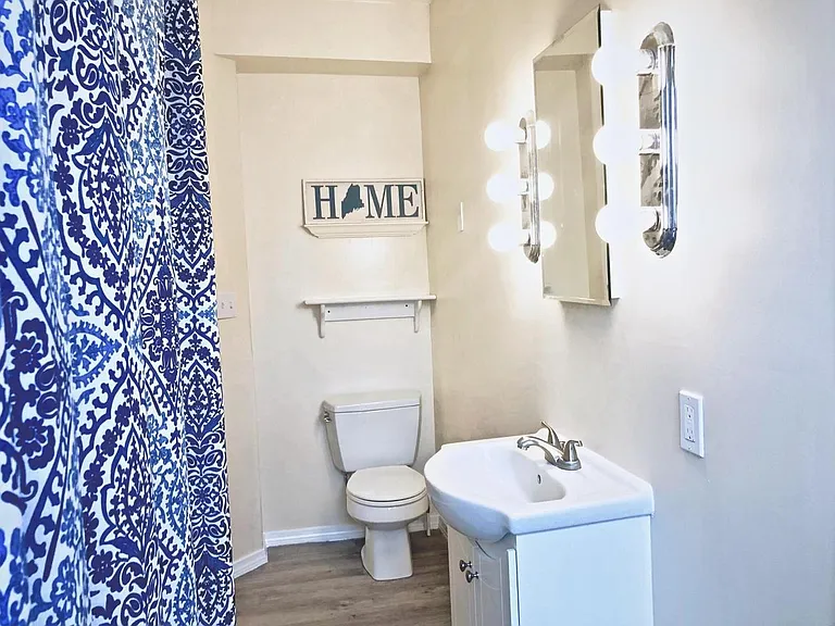 Renovated bathroom!