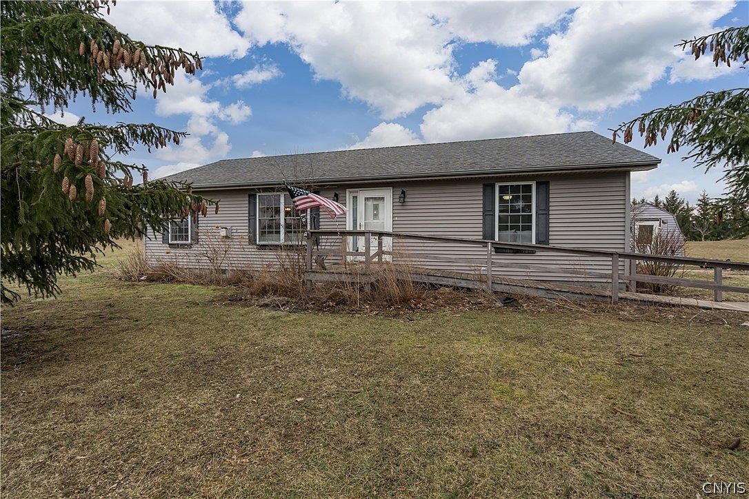 27148 Perch Lake Rd, Watertown, NY 13601 Zillow